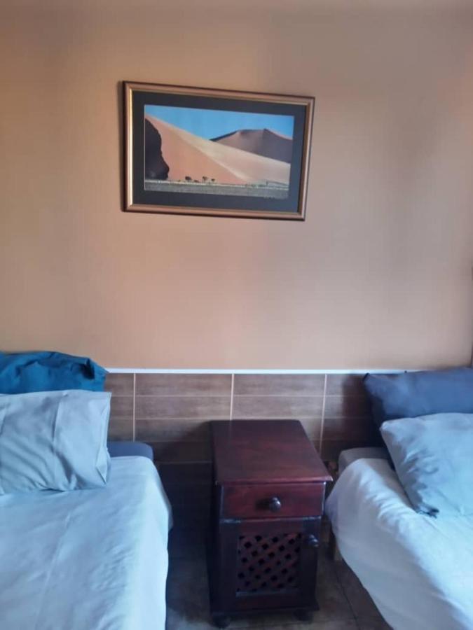 Skippers Backpackers Cc Walvis Bay Exterior foto